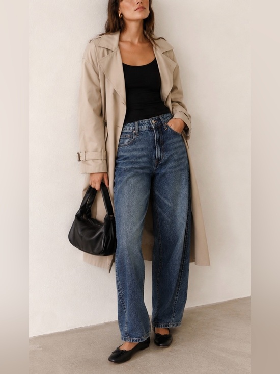 Ricki's Denim - Ricki’s Mid-wash Barrel Jean Ankle Size 4 Long